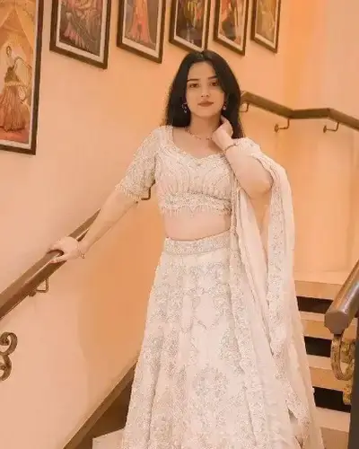 Call Girls Bharhut